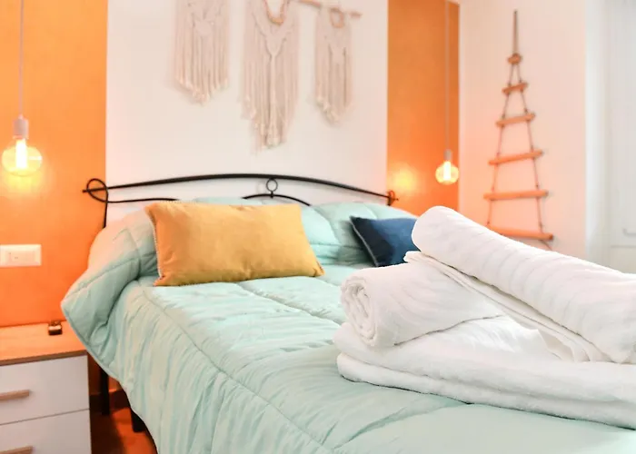 Bed & Breakfast Nest House