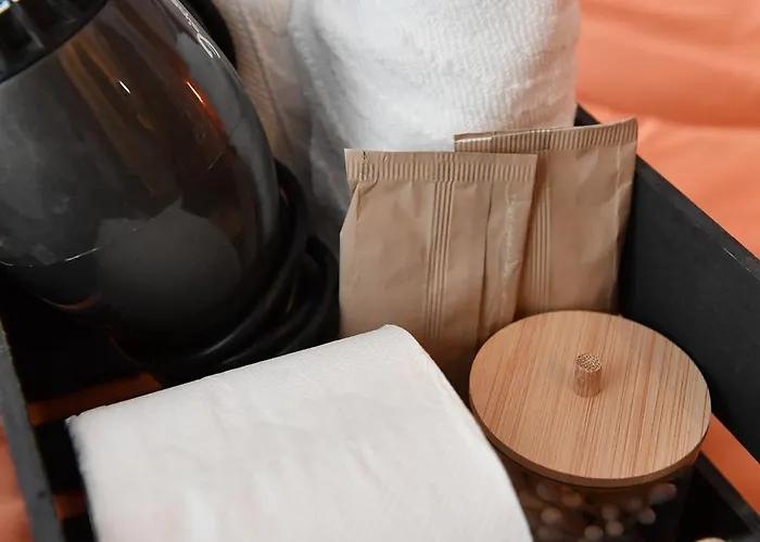 Nest House Bed & Breakfast