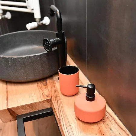 Nest House 4* ローマ